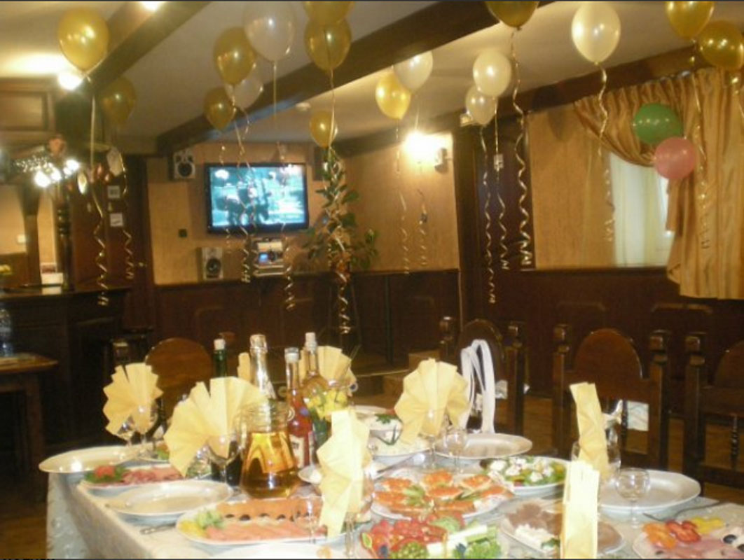 Основной зал — Кнайпхоф