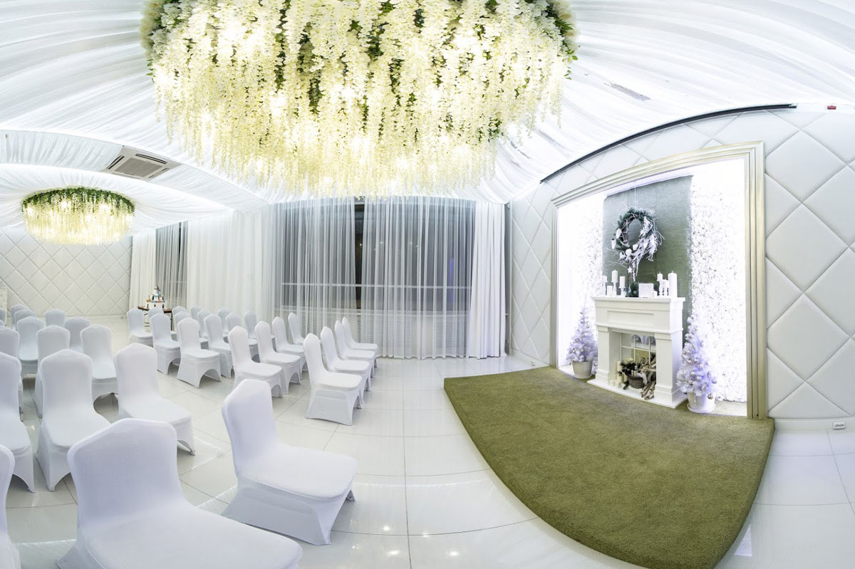 Зал на 40 человек — White Hall