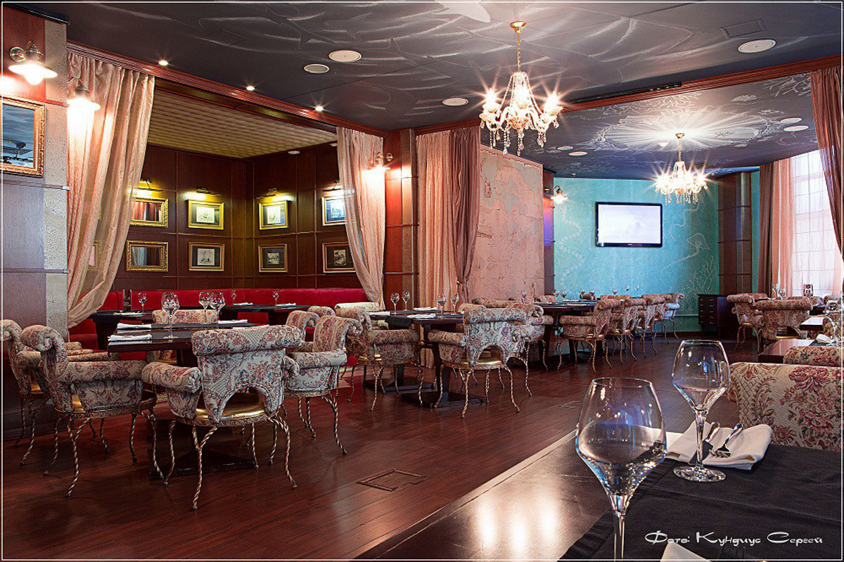 Основной зал — Ресторан Форт Гранд