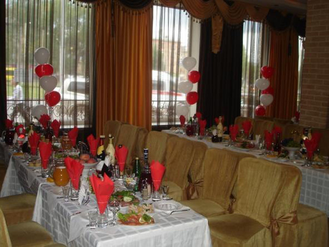 Основной зал — Парнас