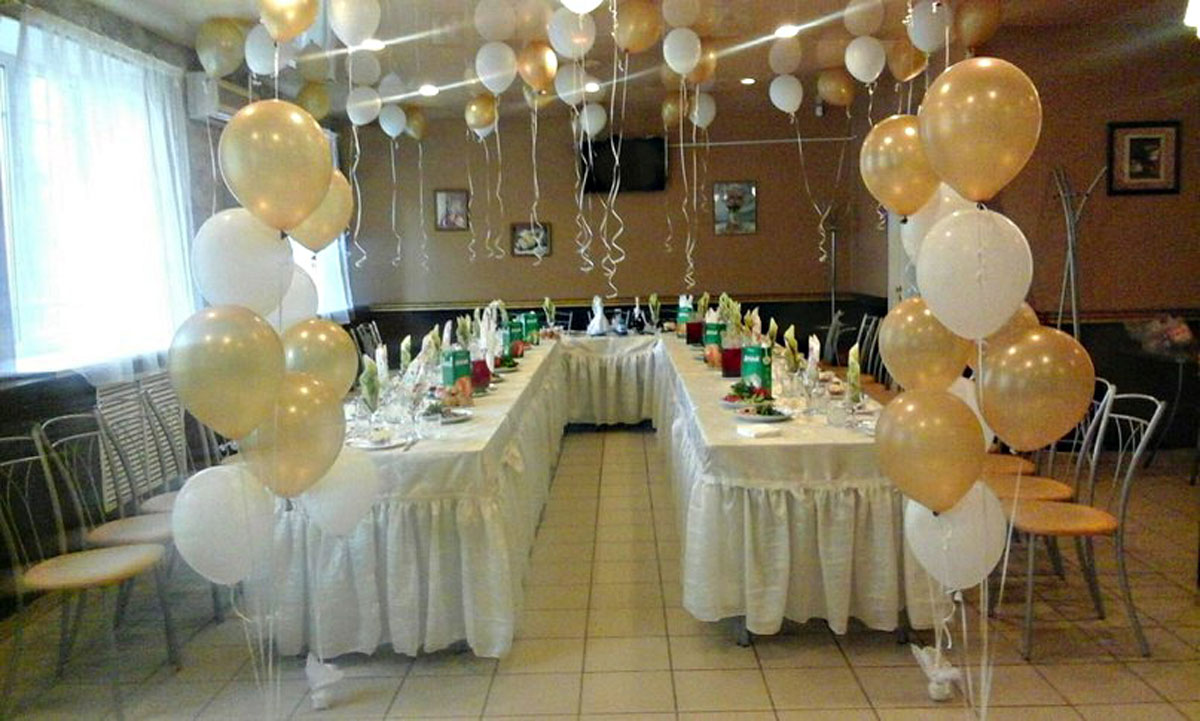 Поешь-ка — Основной зал, фото банкетного зала