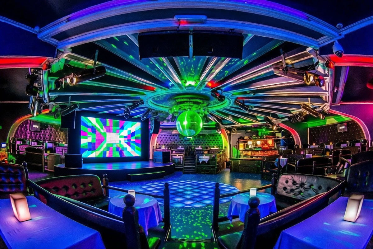 Вип зал в клубе — фото 2