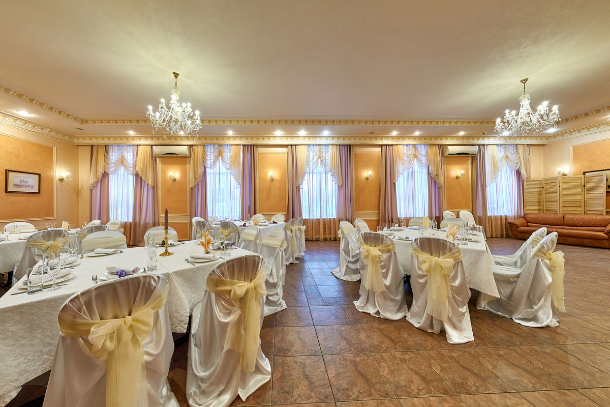 Основной зал — Кафе Град