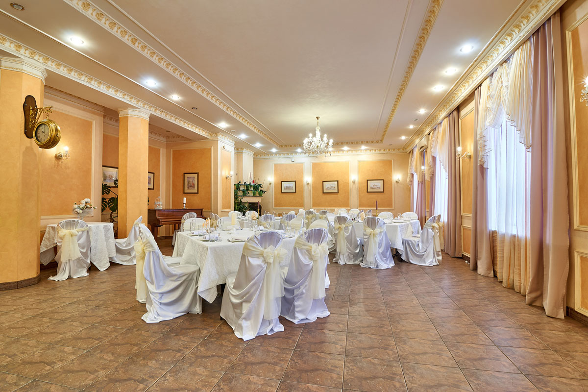 Основной зал — Кафе Град