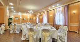 Основной зал