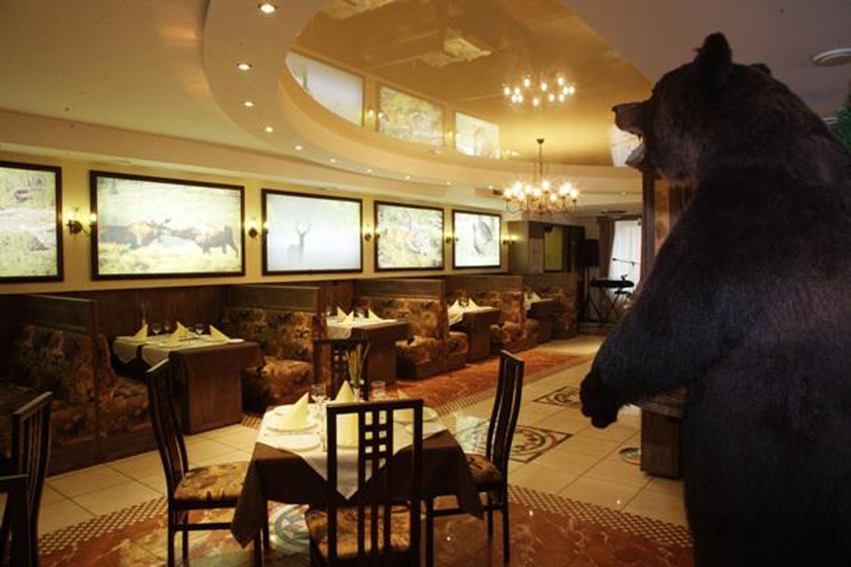 Основной зал — Ресторан Охотничий