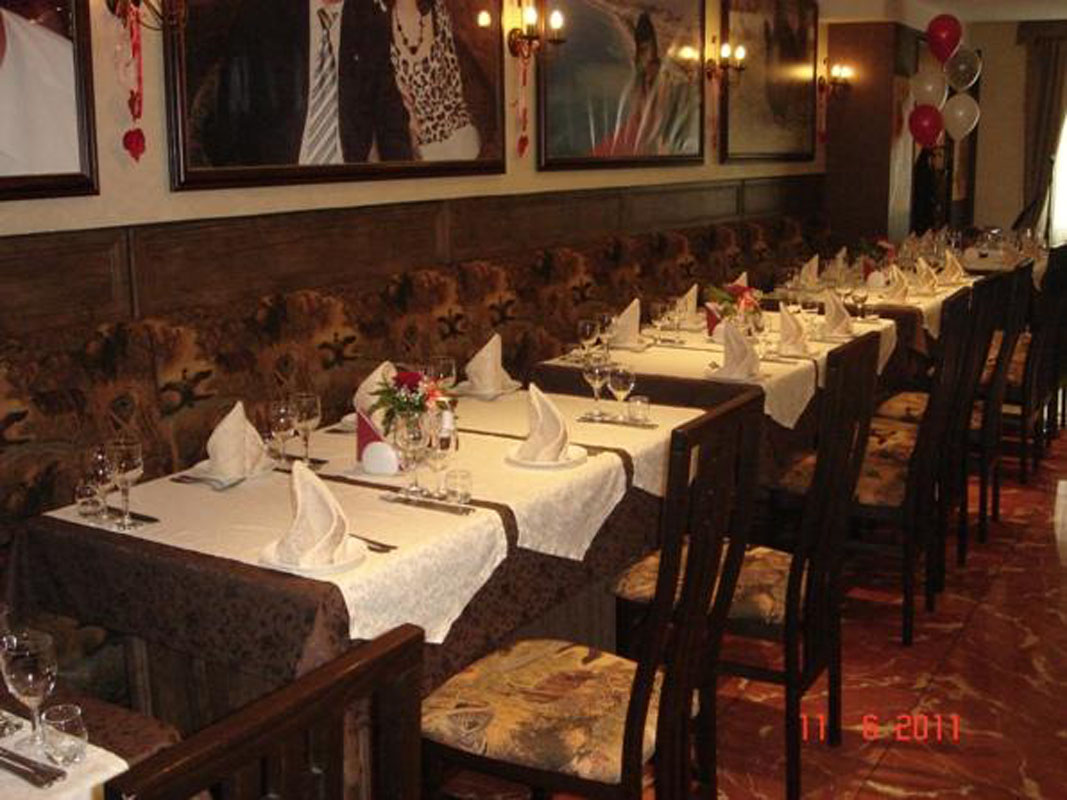 Основной зал — Ресторан Охотничий