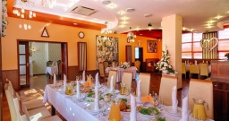 Основной зал — интерьер зала