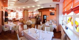 Основной зал — подробнее о зале