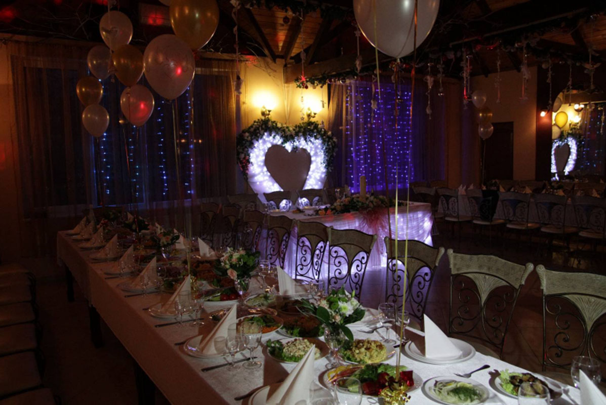 Основной зал — Уралочка