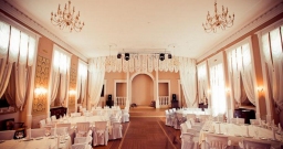 Основной зал