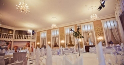 Основной зал