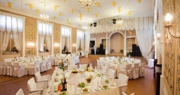 Основной зал