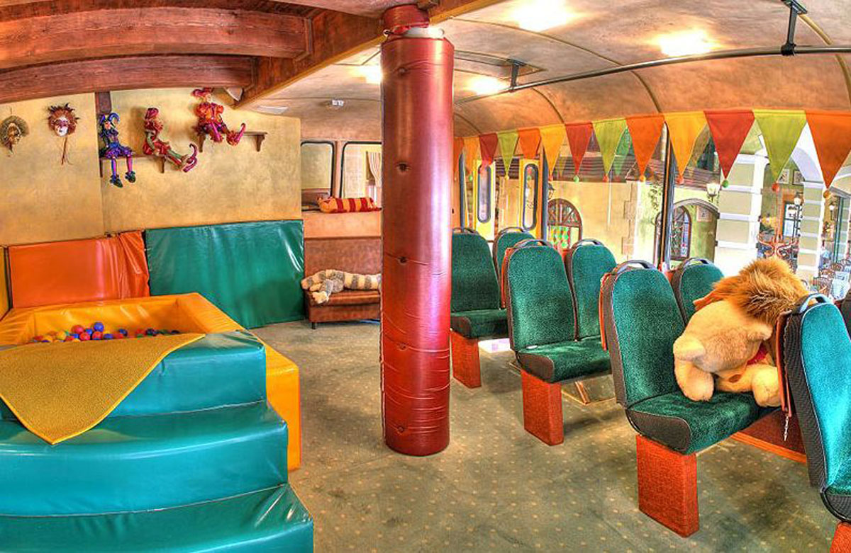 Основной зал — Casa Mia