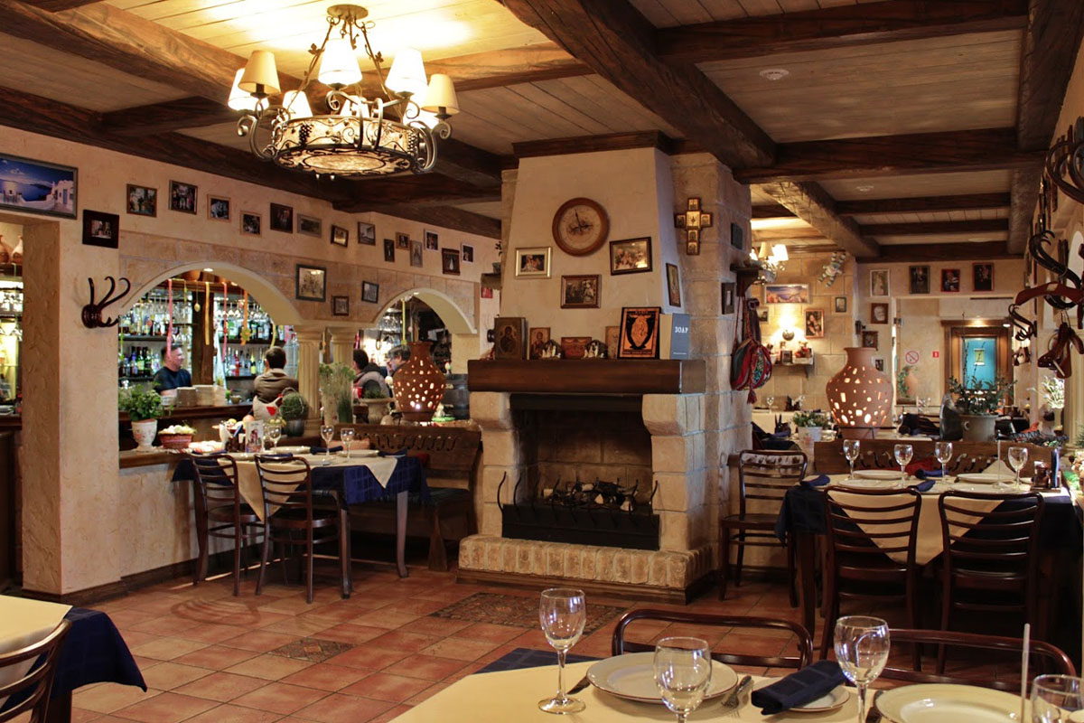 Основной зал — Ресторан Олива