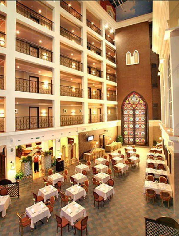 Основной зал — банкетный зал Хофбург, фото