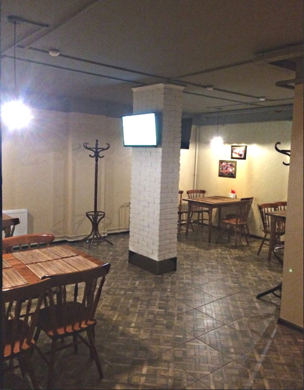 One More Beer — Основной зал, фото банкетного зала