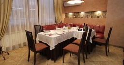 Основной зал