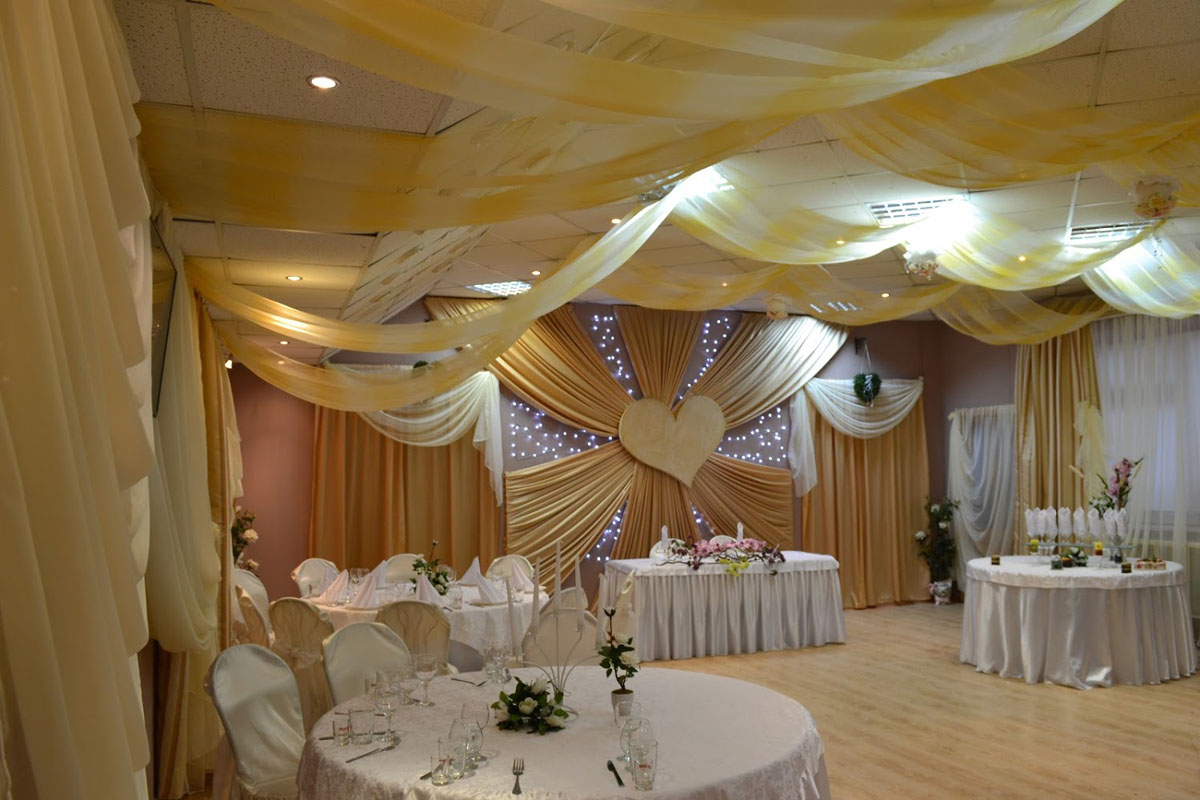 Зал на 150 человек — Чайка