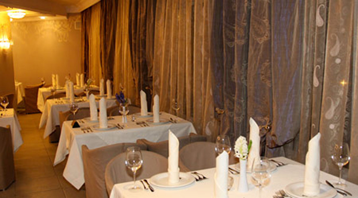 Зал на 80 человек — Park-Hotel