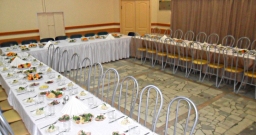 Основной зал