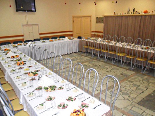 Банкетный зал Тарелка на Докучаева