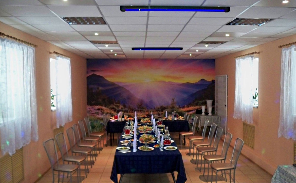 Основной зал — Притяжение