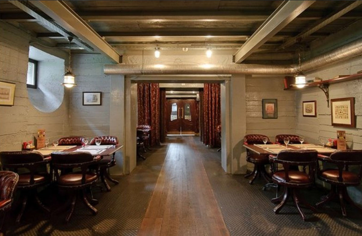 Основной зал — Дредноут