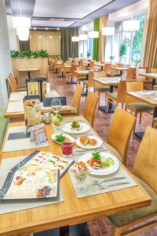 Основной зал — Кафе Гала