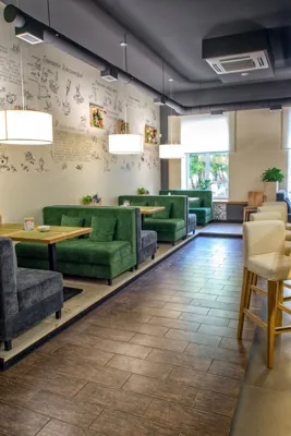 Основной зал