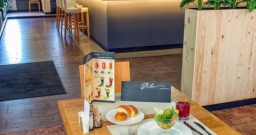 Основной зал — подробнее о зале