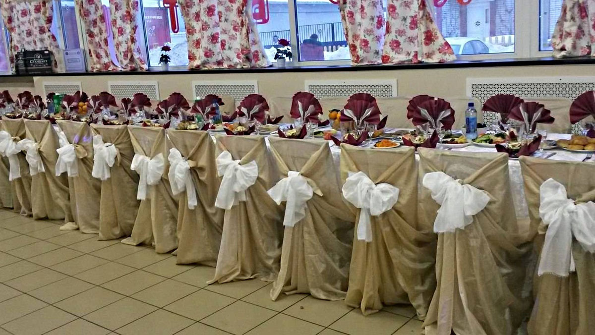 Поешь-ка на Докучаева — Банкетный зал, фото банкетного зала