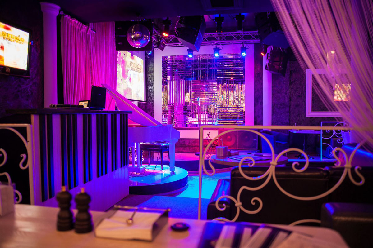 Основной зал — San Remo