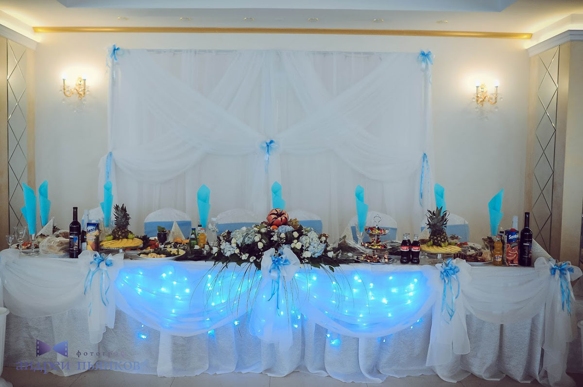 Банкетный зал — Джулия