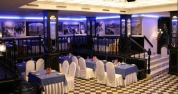 Основной зал — интерьер зала