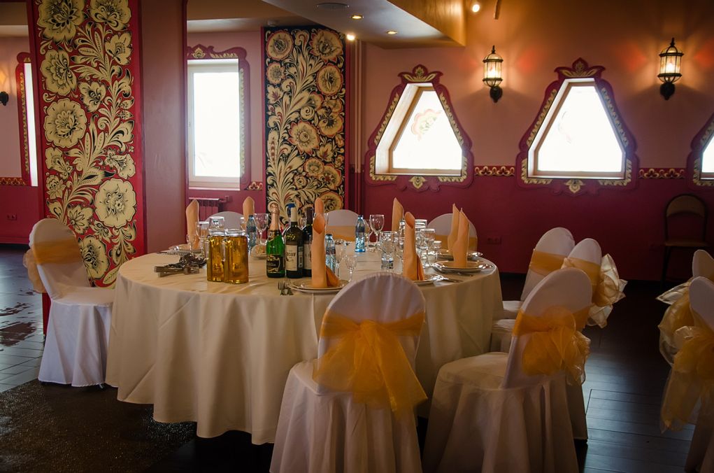 Культурно развлекательный комплекс — Зал "Хохлома", фото банкетного зала