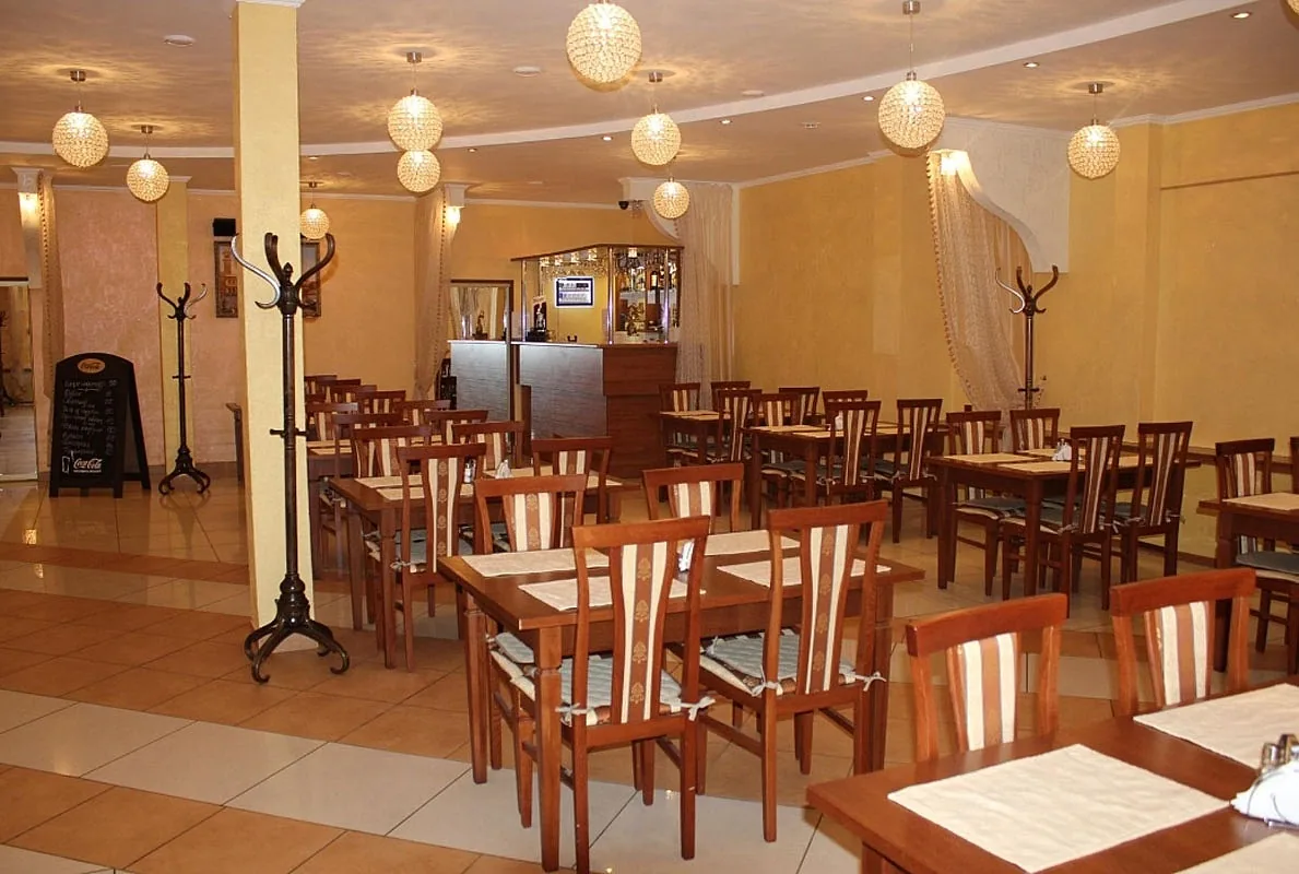 Siesta-Cafe — Основной зал, фото банкетного зала