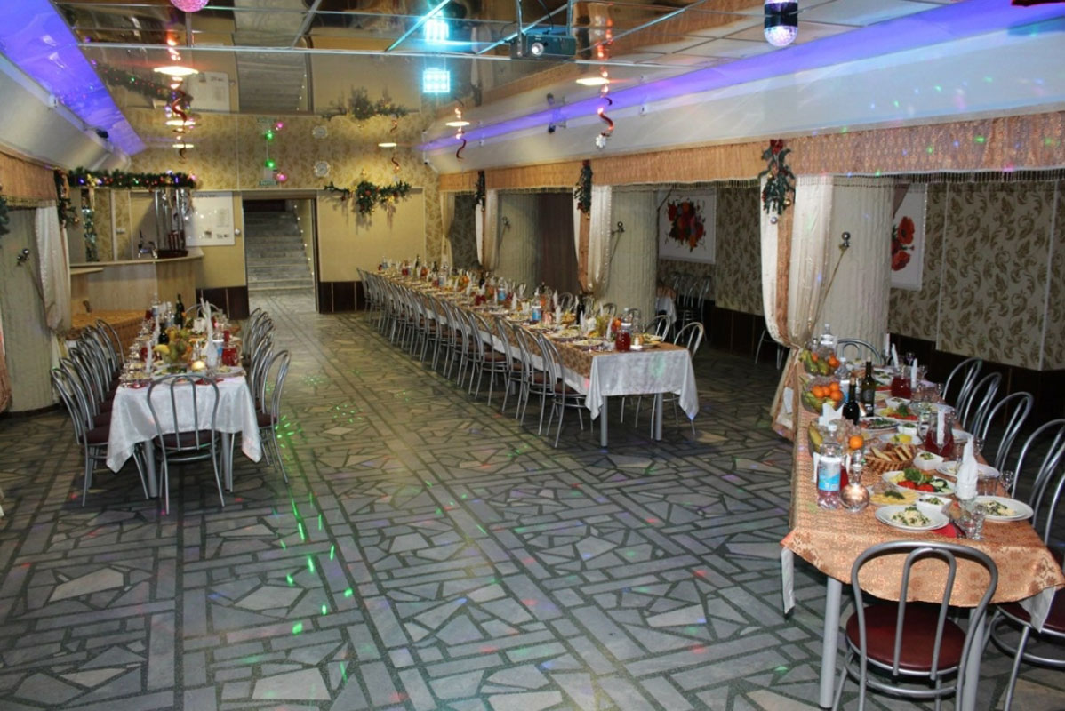 Кафе Диалог — Основной зал, фото банкетного зала