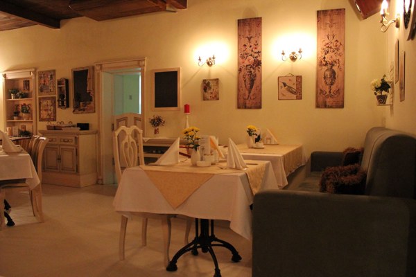 Логотип Francesco