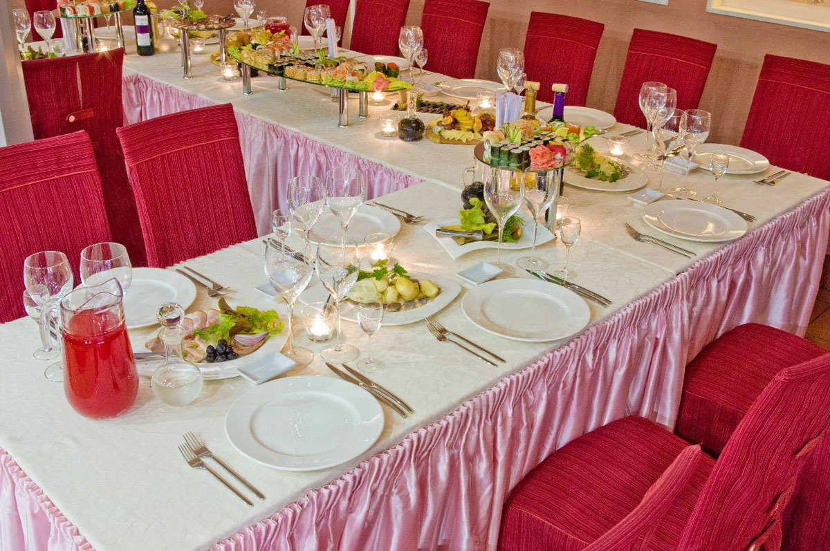 Основной зал — Лукоморье