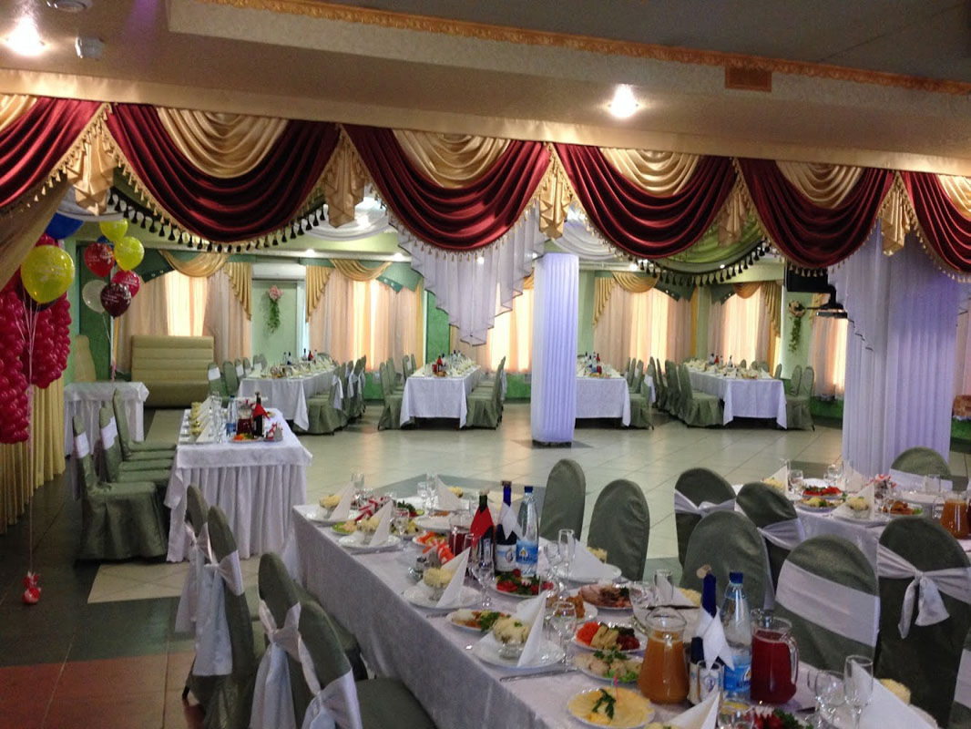 Большой зал — Севан