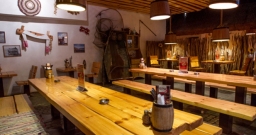 Основной зал