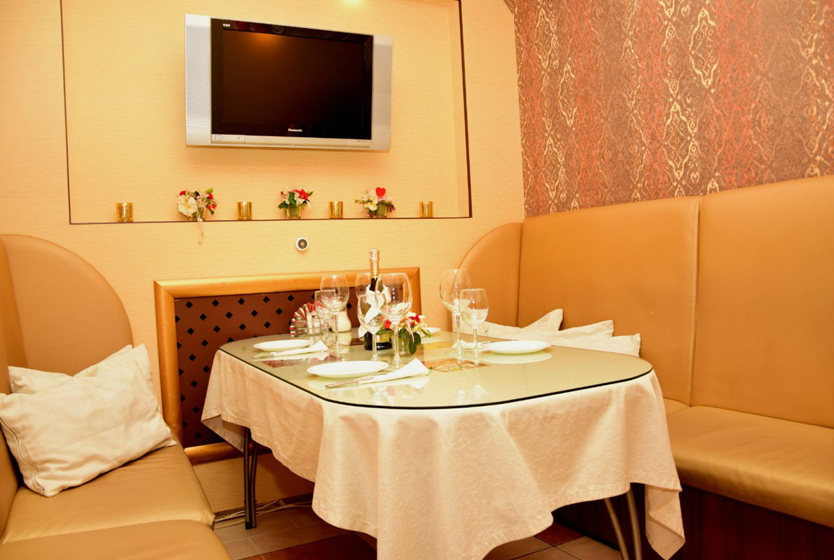 Основной зал