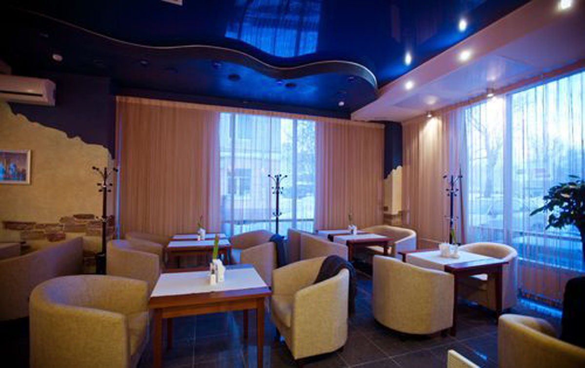 Основной зал — Lucky Spot