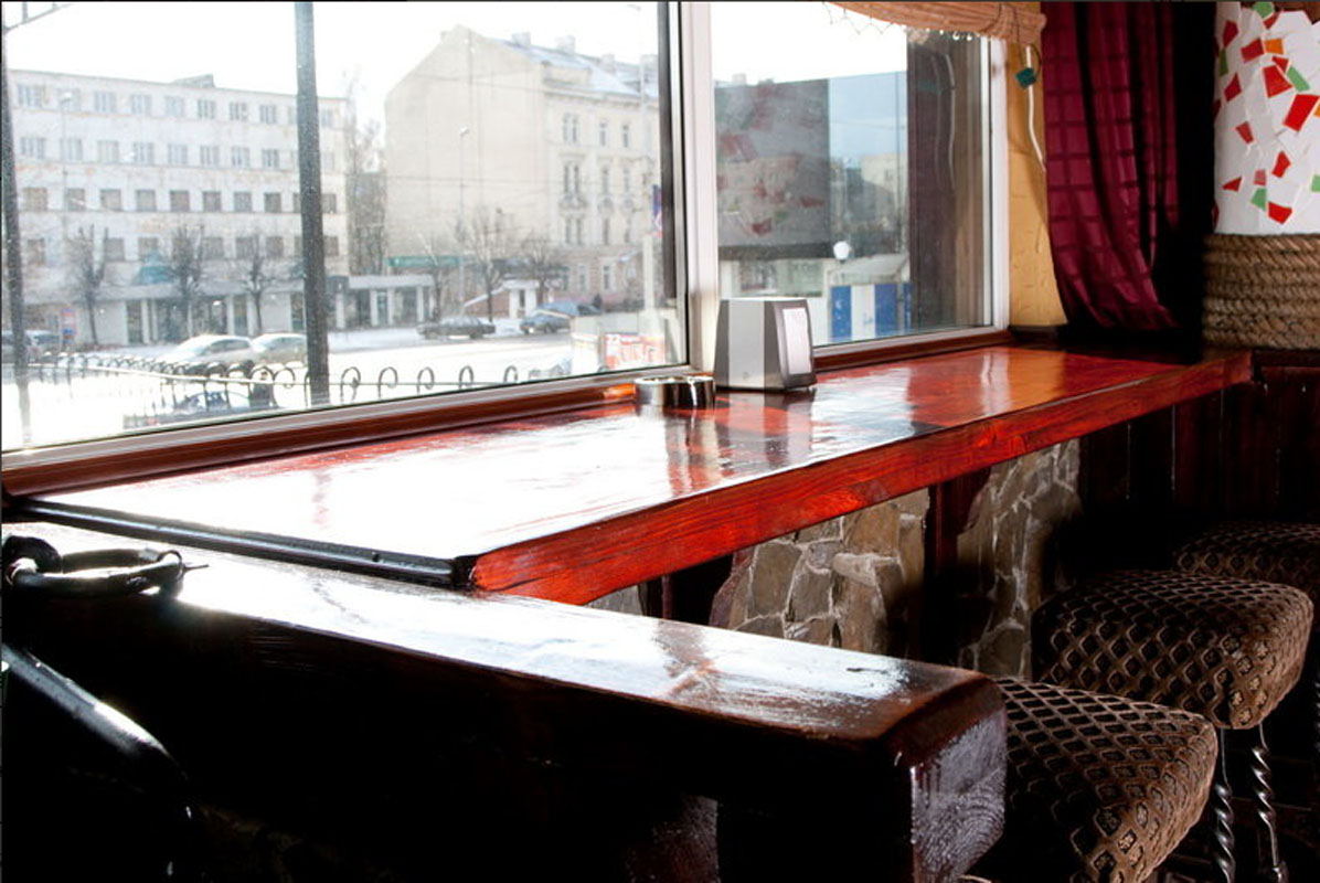 Основной зал — Старый пират