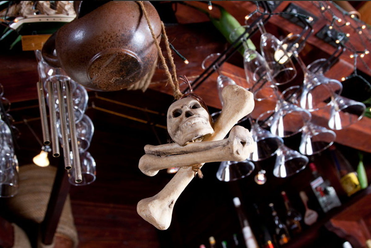 Основной зал — Старый пират