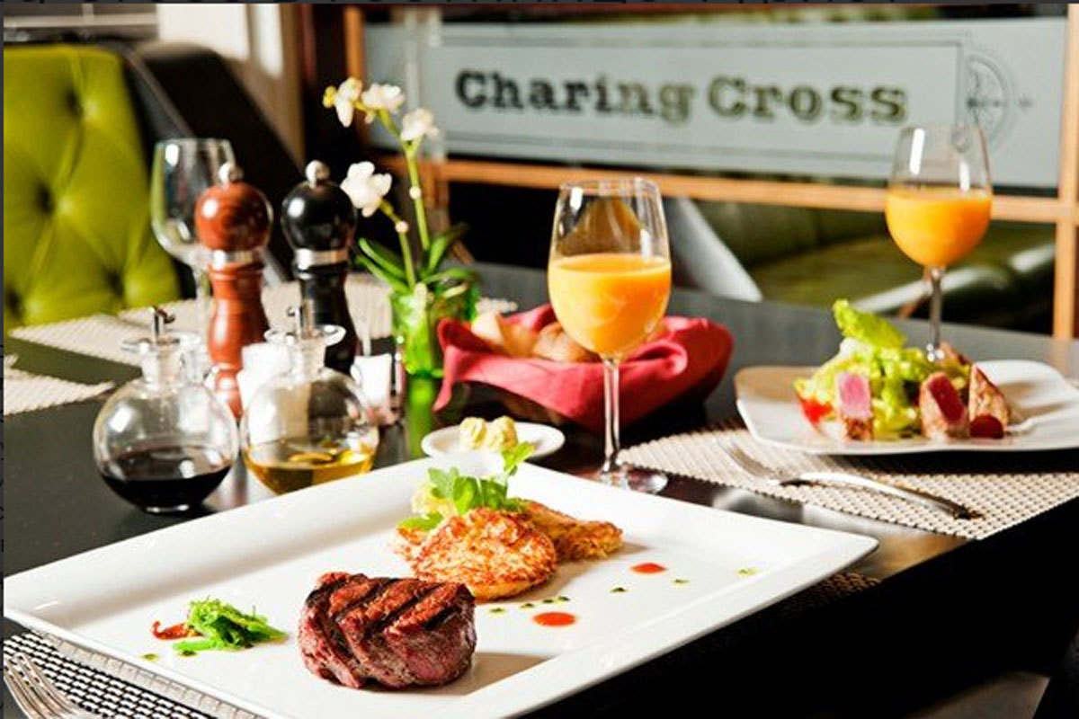 Основной зал — Черинг Кросс