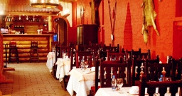 Зал Боярский — подробнее о зале