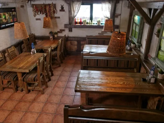 Основной зал