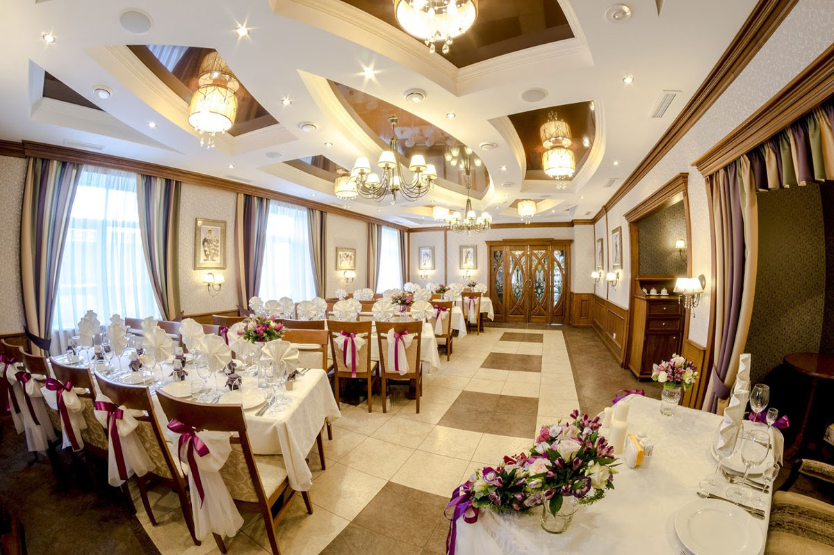 Основной зал — Ресторан Форшмак